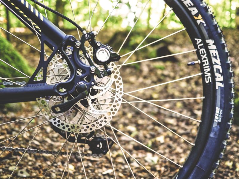 when to change your road bike tire